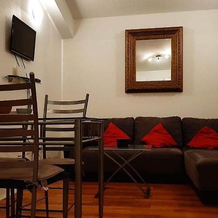 Apartment Shankini プーラ エクステリア 写真