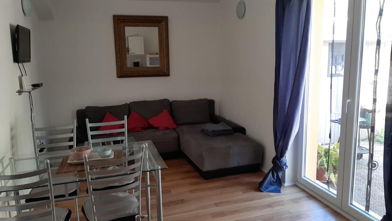 Apartment Shankini プーラ エクステリア 写真
