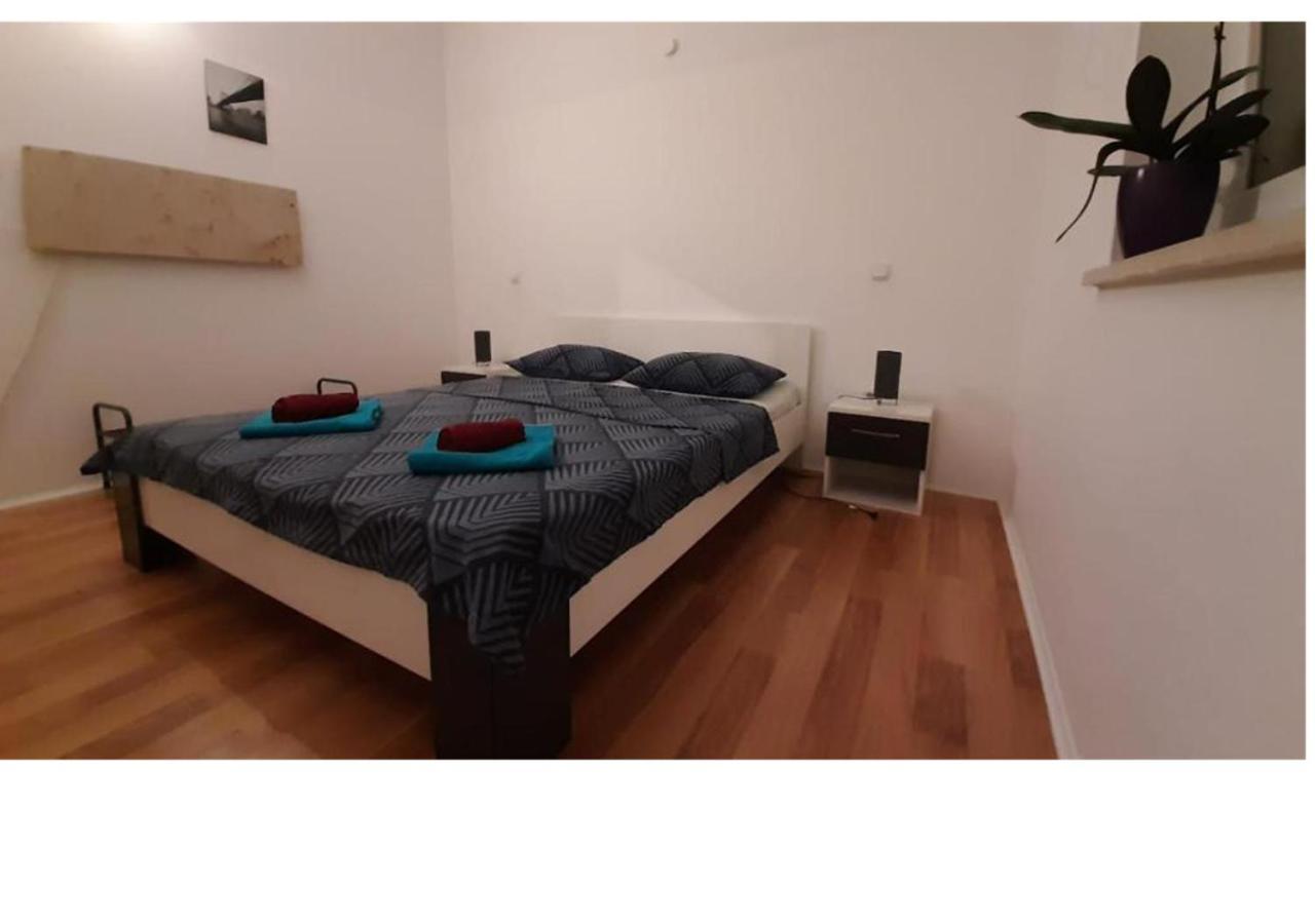 Apartment Shankini プーラ エクステリア 写真